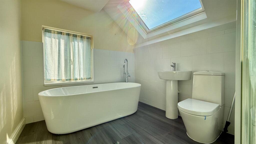 bathroom ensuite