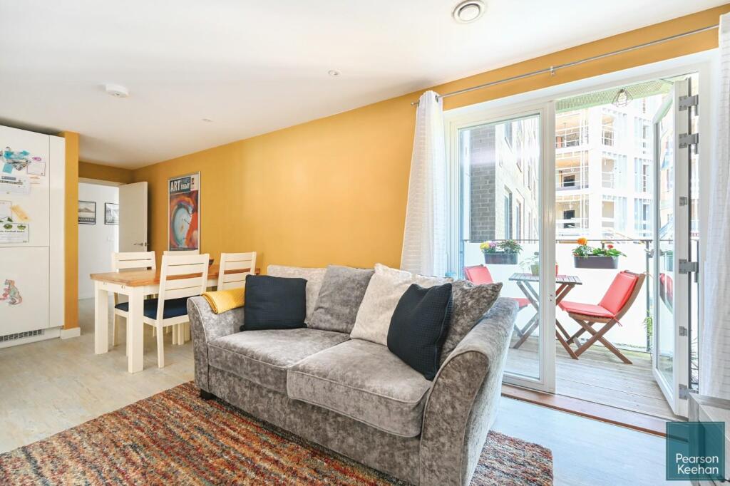 Apt 16, The Chromeworks - BN37RJ (3).jpg