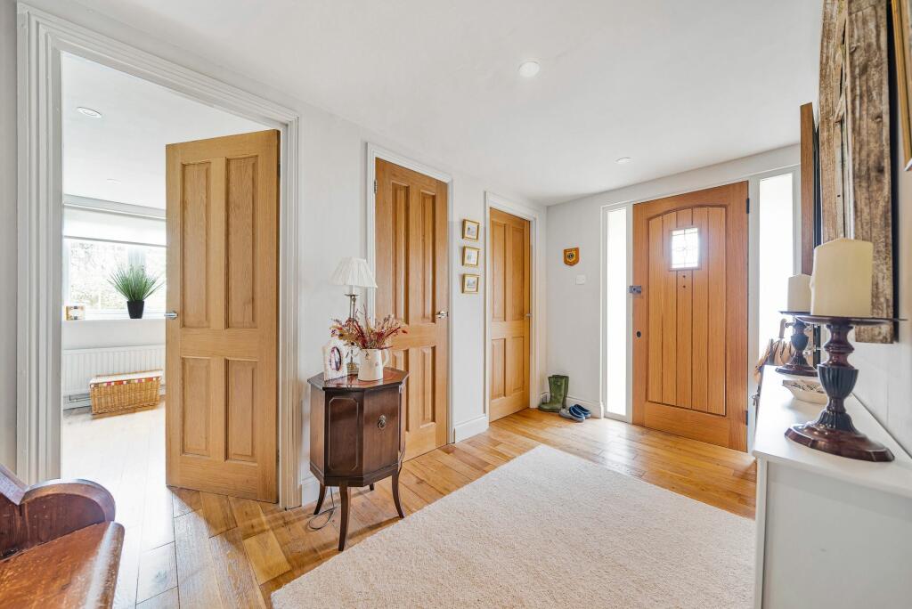 Entrance Hall (1)