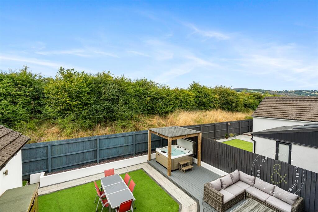 Long Heath Close, Hern Crabtree (48).jpg