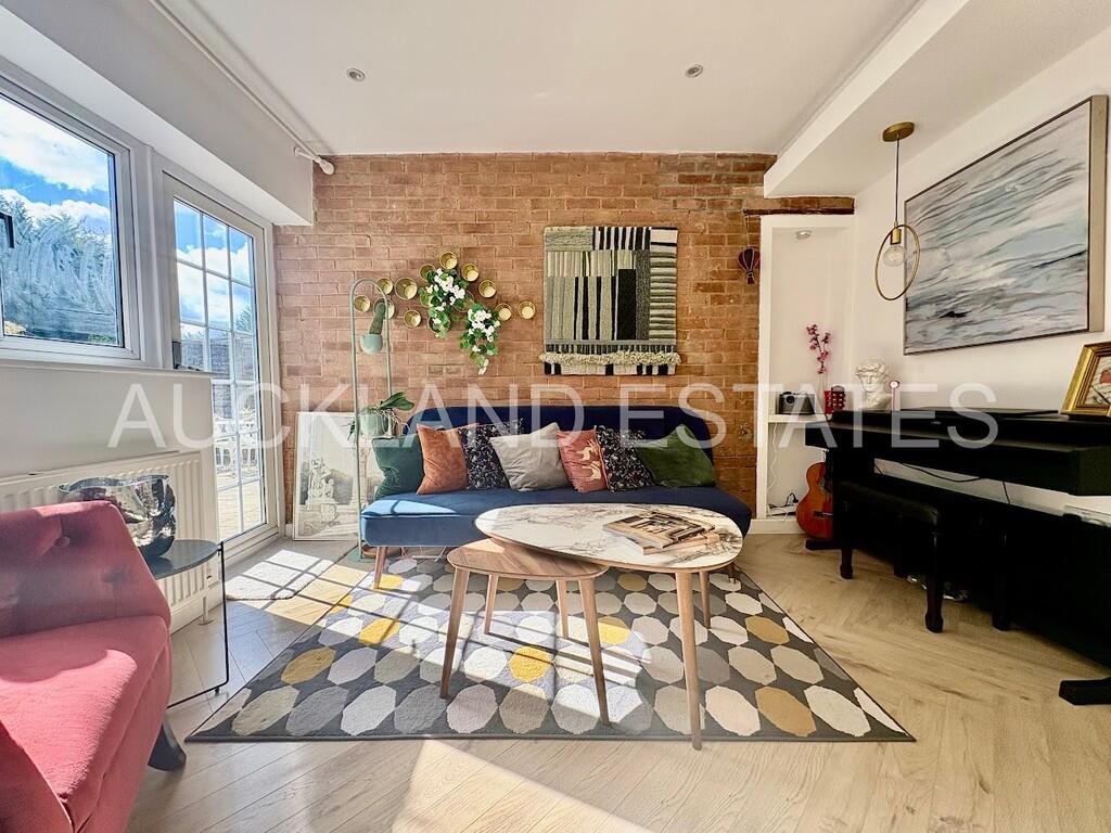 IMG_7313-17576850...