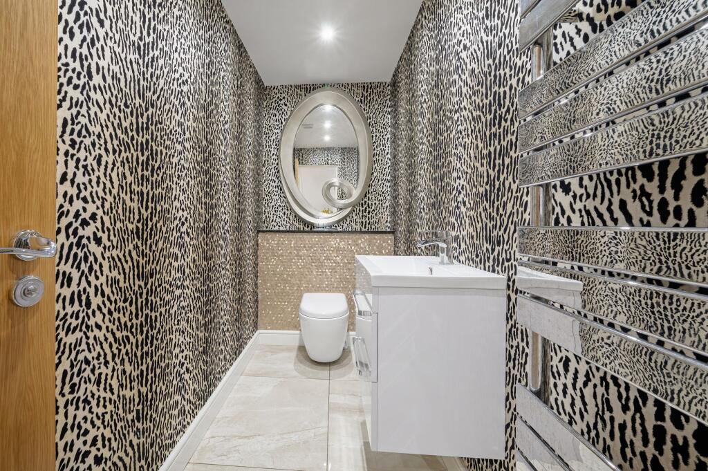 Guest Cloakroom