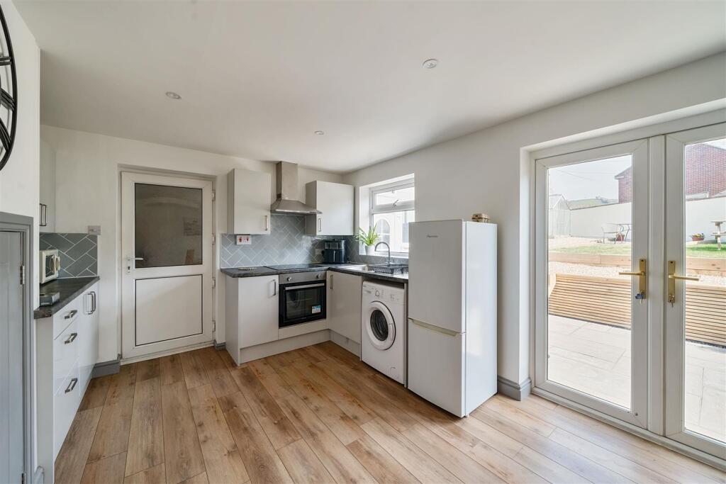Kitchen/ diningroom