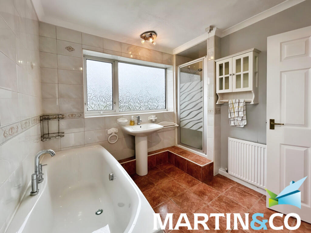 779bcd9b-IMG-2025...