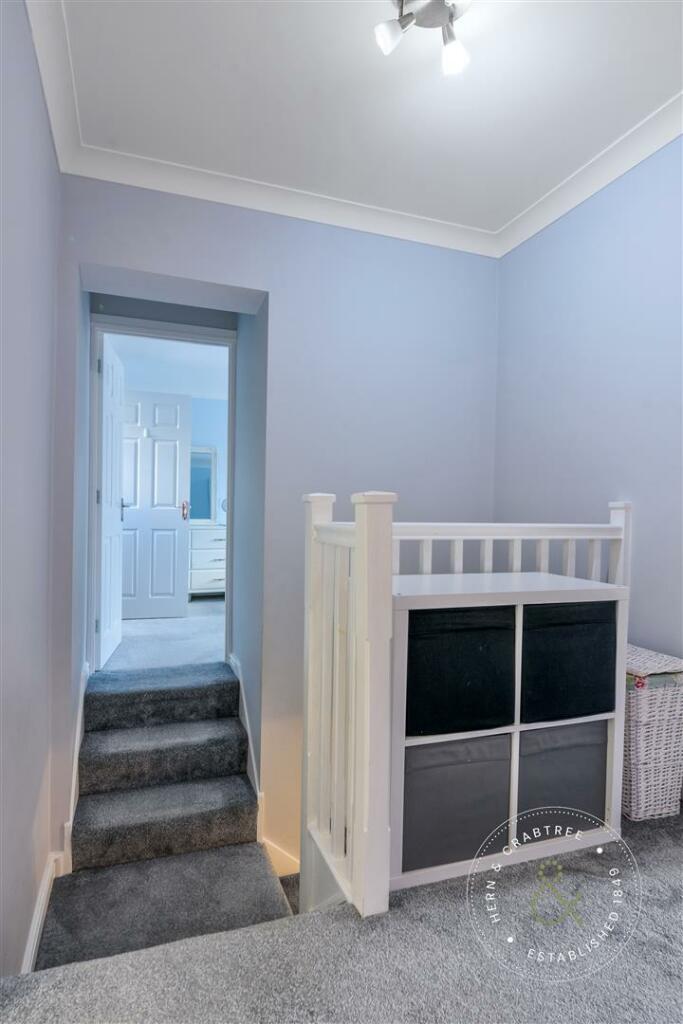 Elgar- Crescent-07.jpg