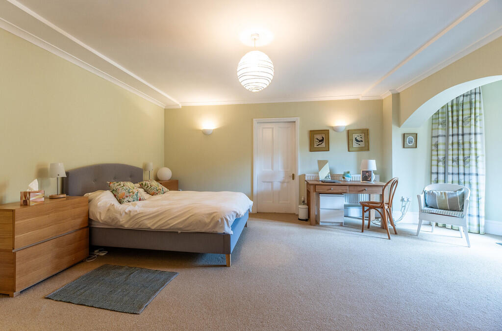 3-35 Newcastle Dr...