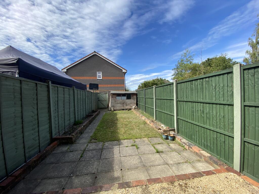 1AA2772F-07C8-4BE5-A