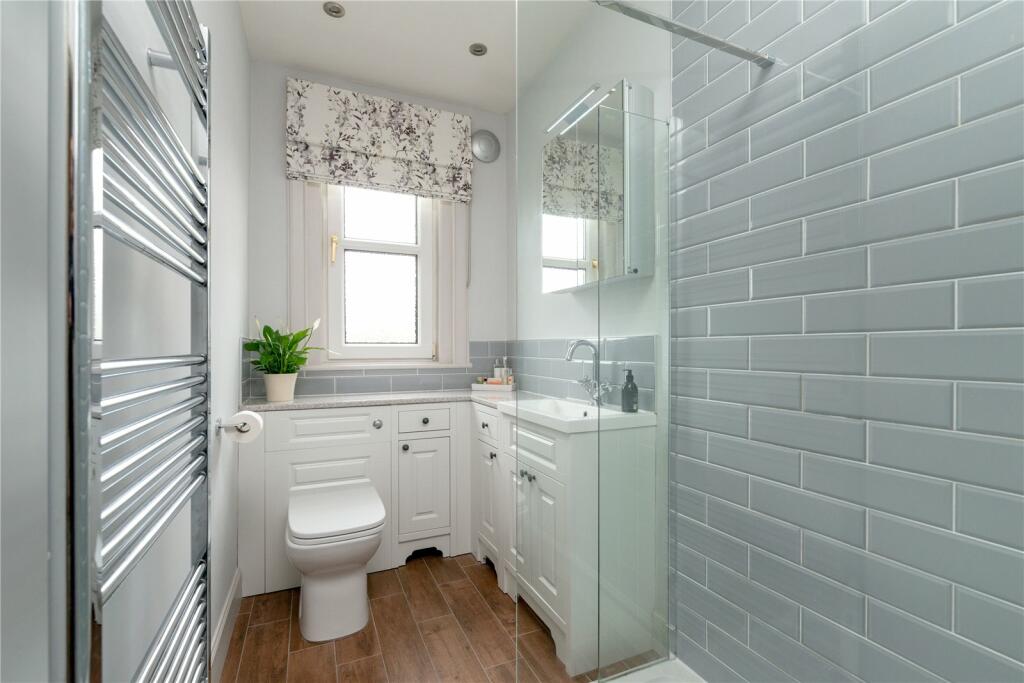 Moira Terrace 28