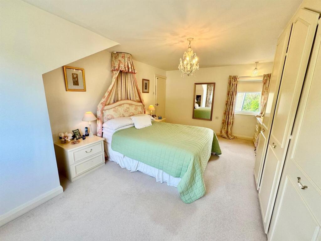 PHOTO-2025-06-20-06-49-46 (17).jpg