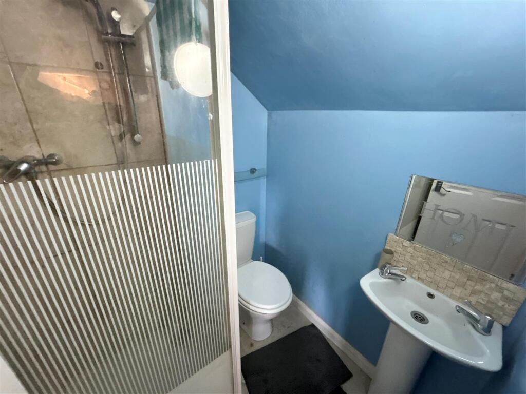 Ensuite.jpg