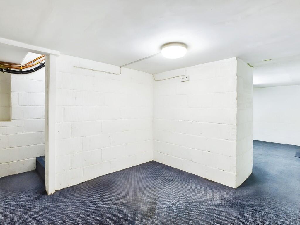 d490bf42-CAM04018...