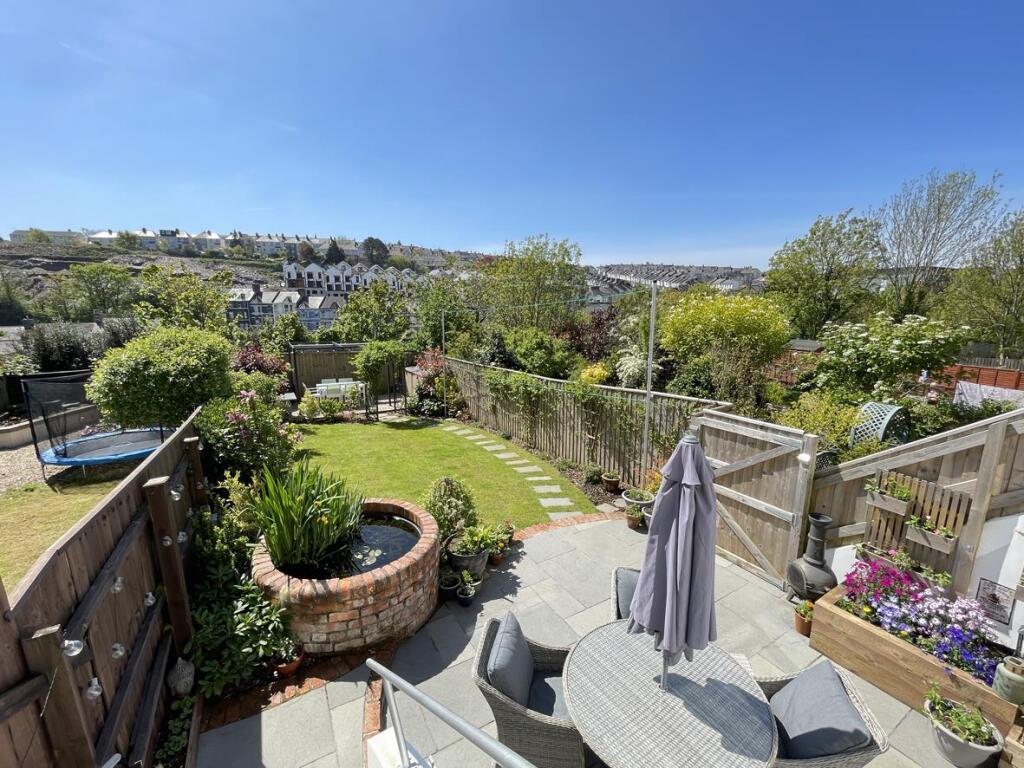 Ashford Crescent 10 - Garden FP.jpg