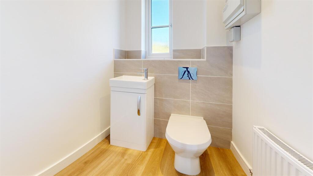 Bathroom (27).jpg