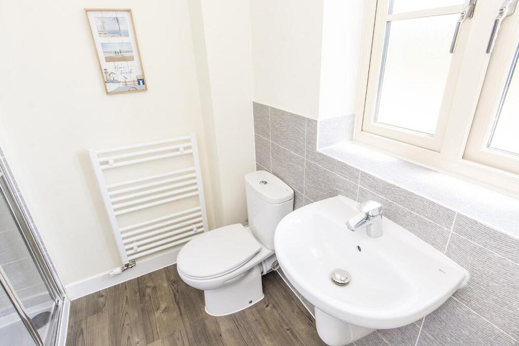 En-Suite Shower Room