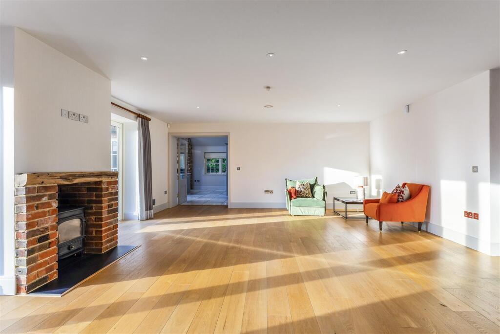 Dining / Sitting Room