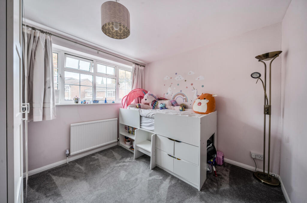 1364503-9-68ee821...