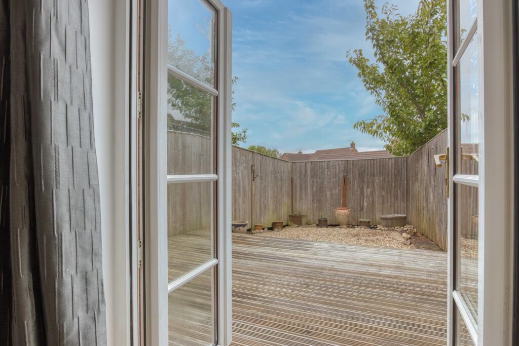 Ewemove Taunton - Graham Way (2)