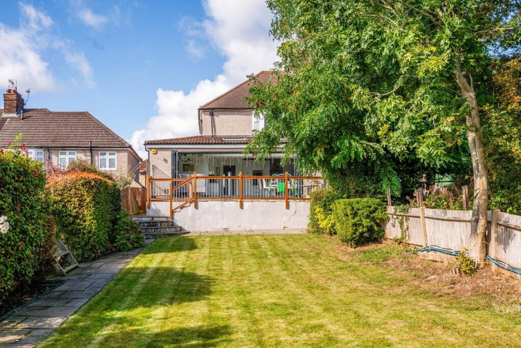 WALSINGHAM GARDENS (19).jpg