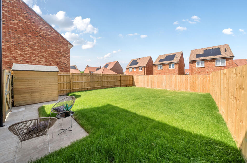 1294789-6-6839bab...