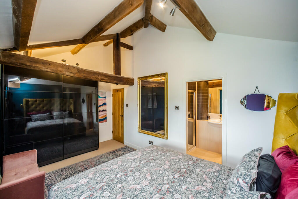 2TLHudds-270624-1...