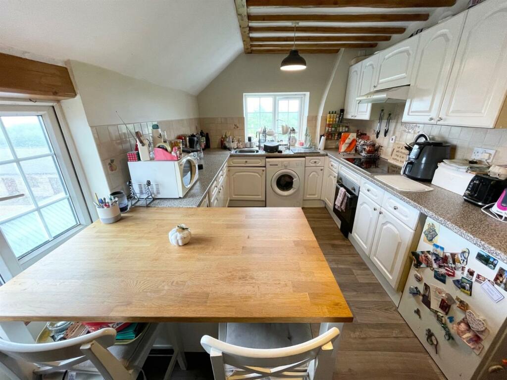 Annex - Kitchen.jpg