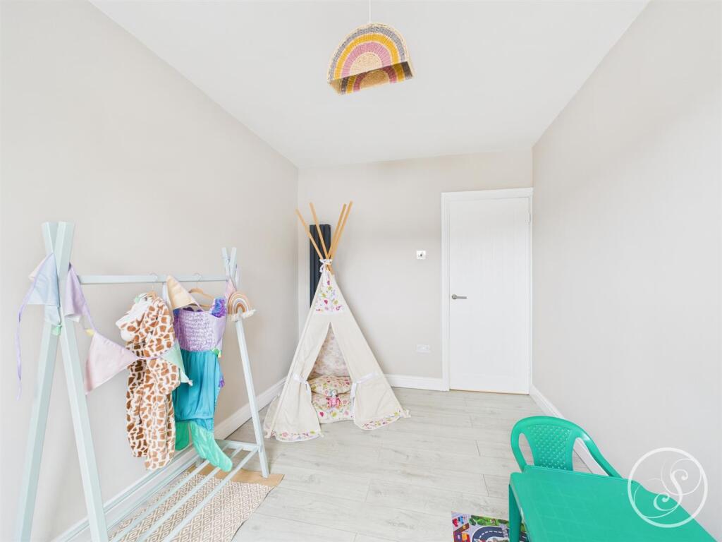 BEDROOM FIVE/PLAY ROOM
