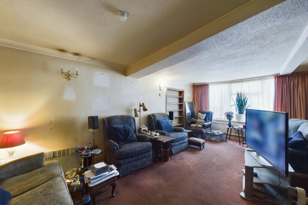 CAM01288G0-PR0033-STILL025 Alt T202502281452.jpg