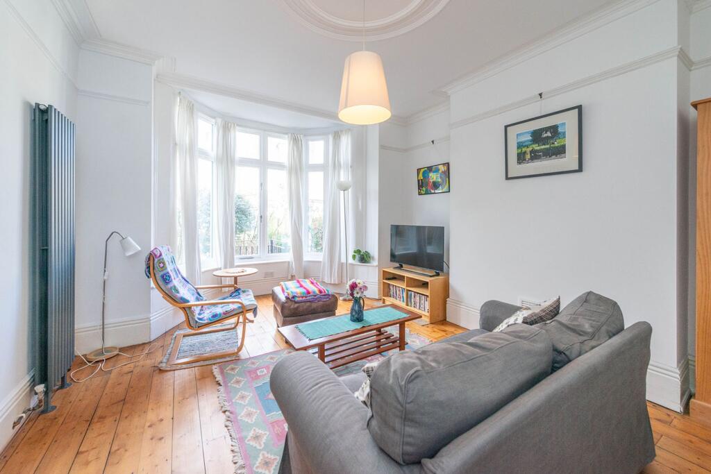 KITCHEN DINER AND LIVING ROOM