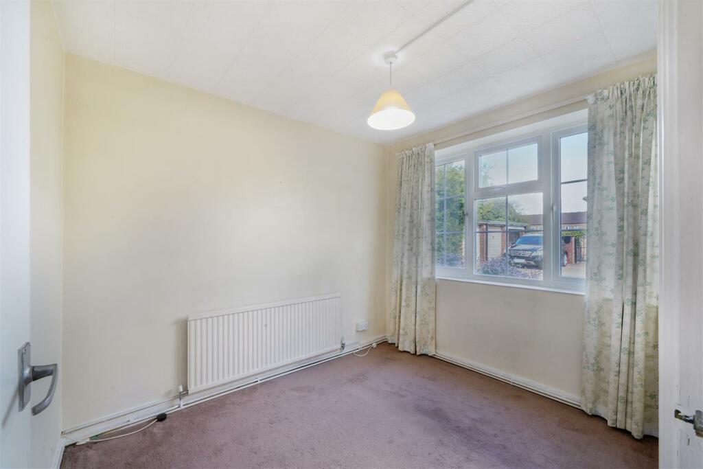 50 Elms Lane - AfQkmlOb4bNt77J3yqOl.jpg