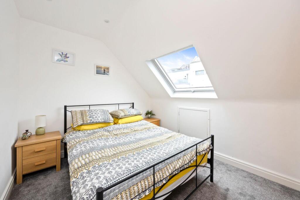 Marmion Road 29 BEDROOM VELUX.jpeg