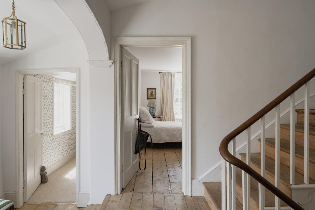 299179 - 21-Laburnhum House, Downham Market-21.jpg