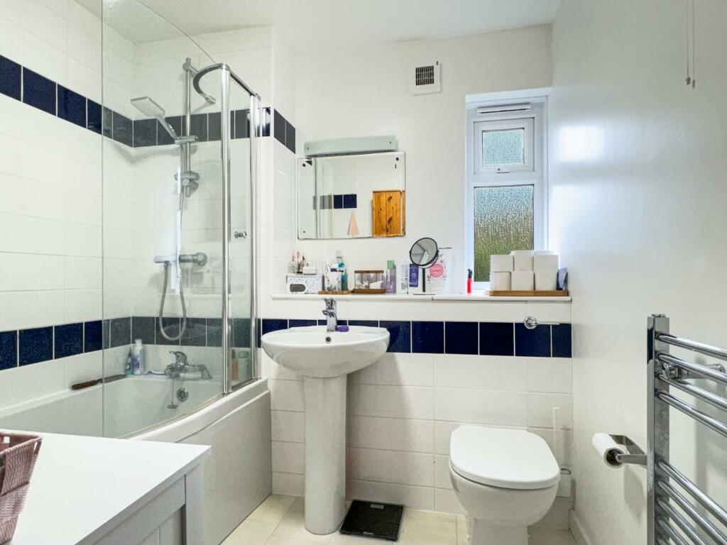 Img (2).jpg