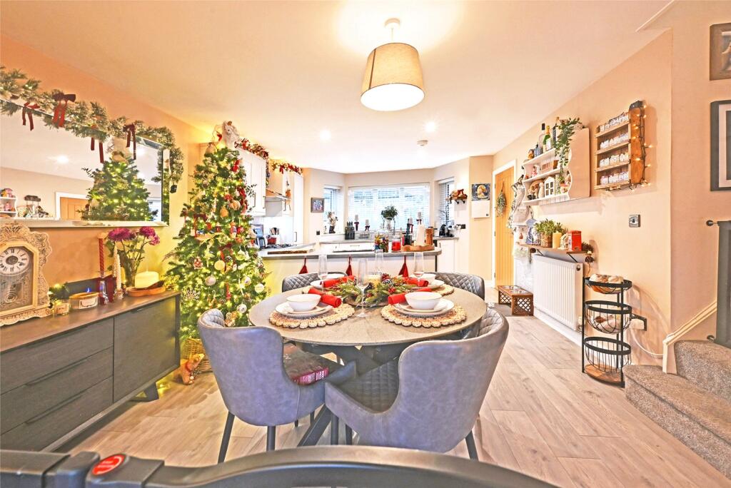 Kitchen / Diner