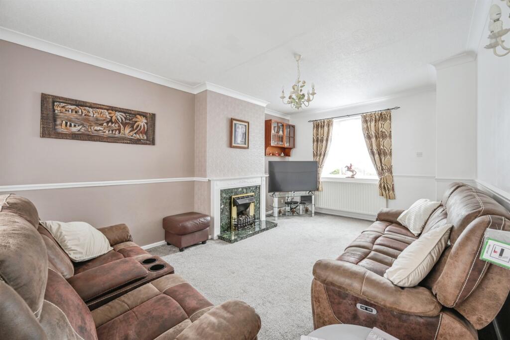 Lounge: