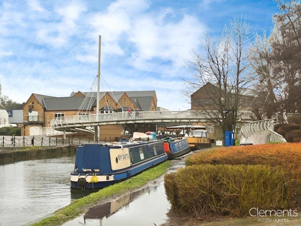 Apsley Lock Marina
