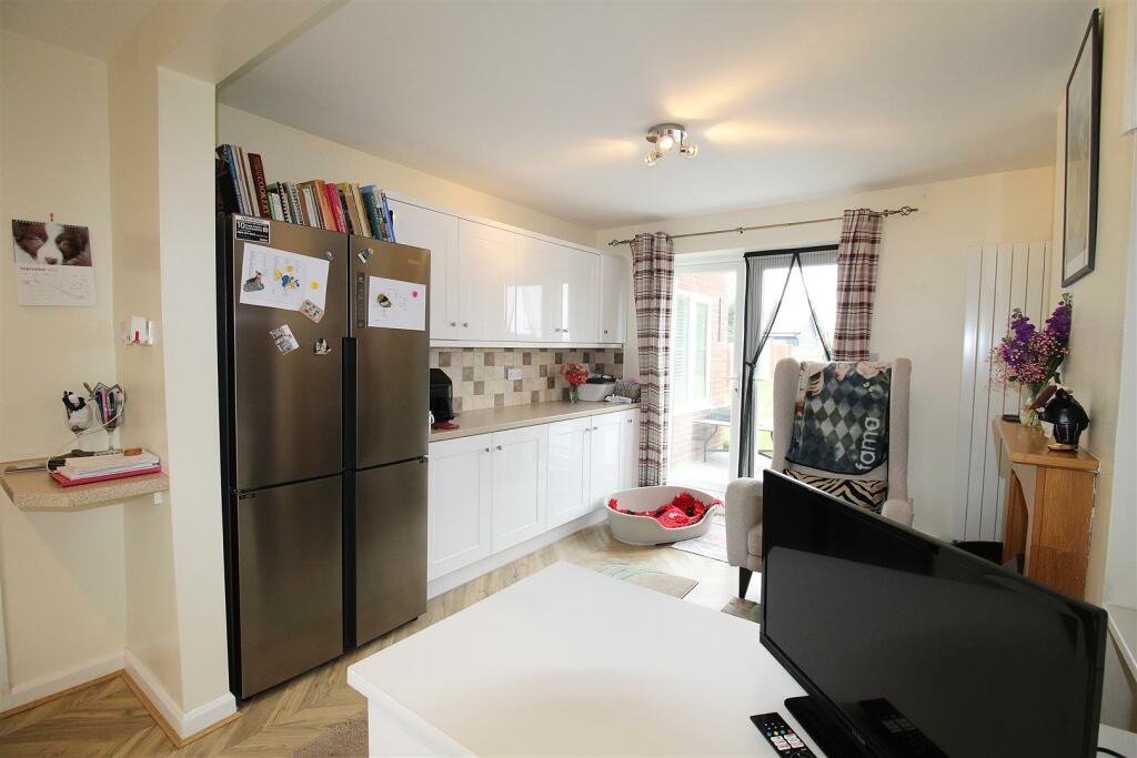 Kitchen/Breakfast Room