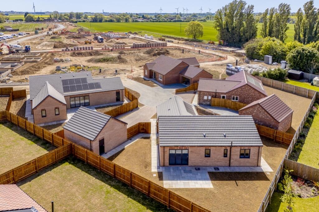 Lrg_Aerials. Brunswick Fields (Long Sutton)-8