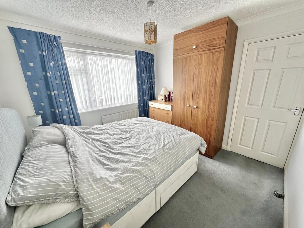 IMG-20250925-WA00...