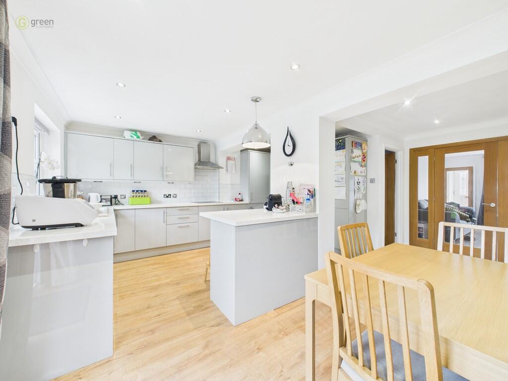 CAM04914G0-PR0289...