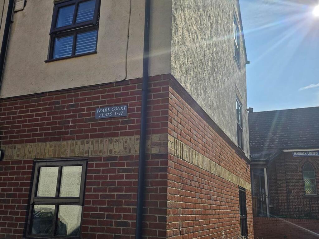 2 Pearl Court extern