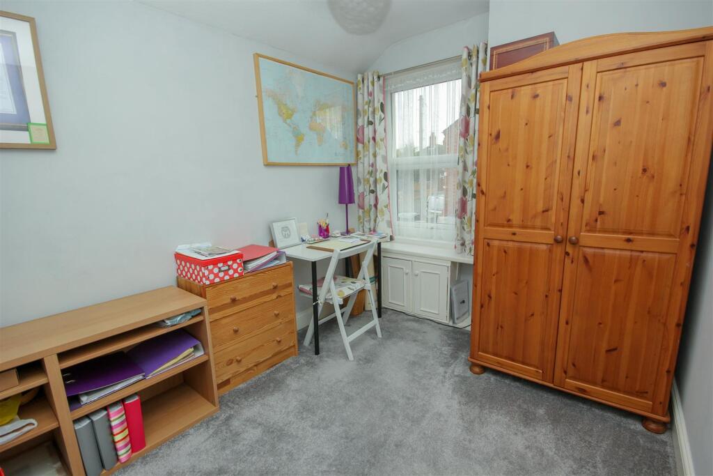 Bedroom 3.jpg