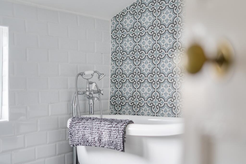 1375312-7-690b5fb786223