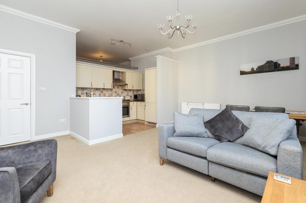 Lounge to Kitchen