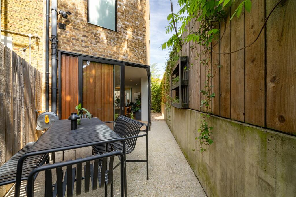 Garden P3
