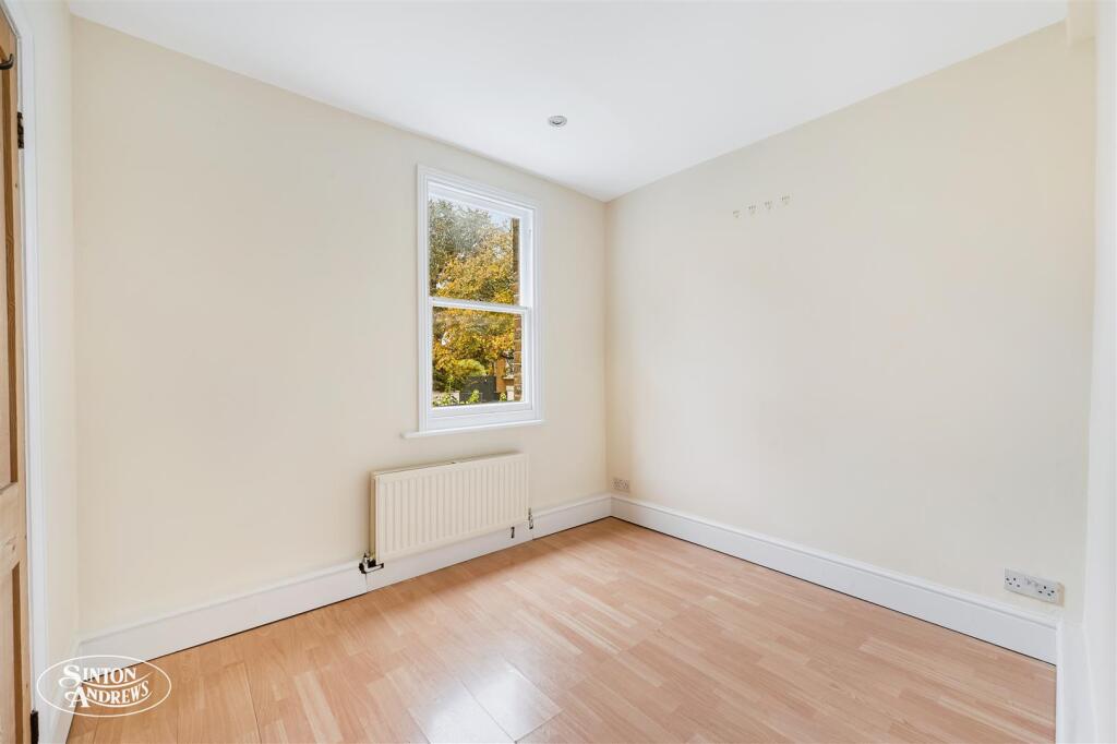 2C Churchfield Road-7.jpg