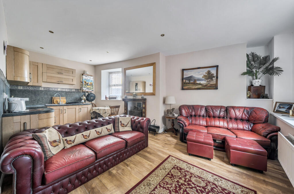 1345353-8-68af362...