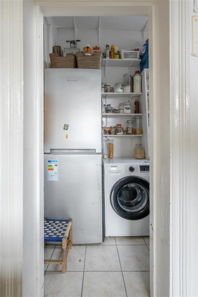 Lower Clapton Road, E5