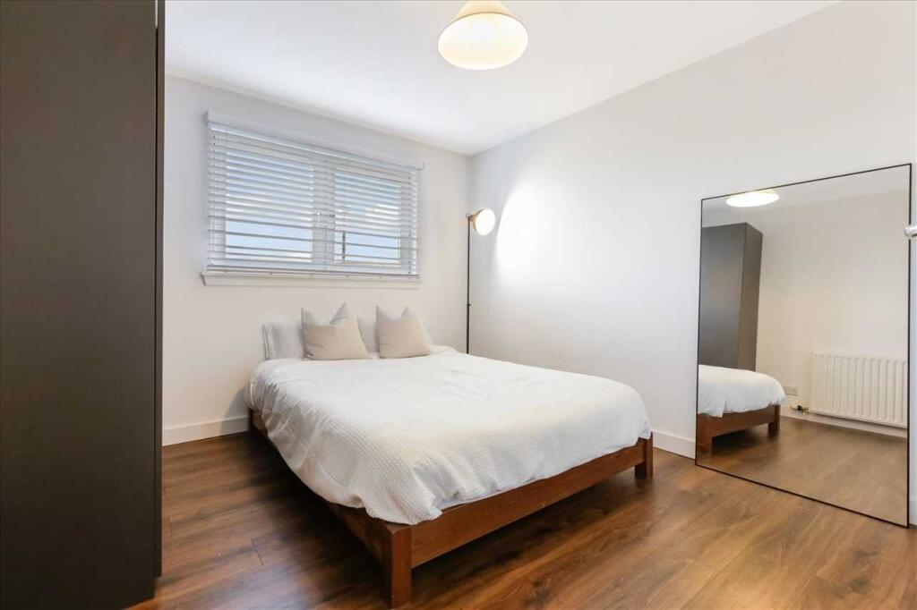 Bedroom One (1)