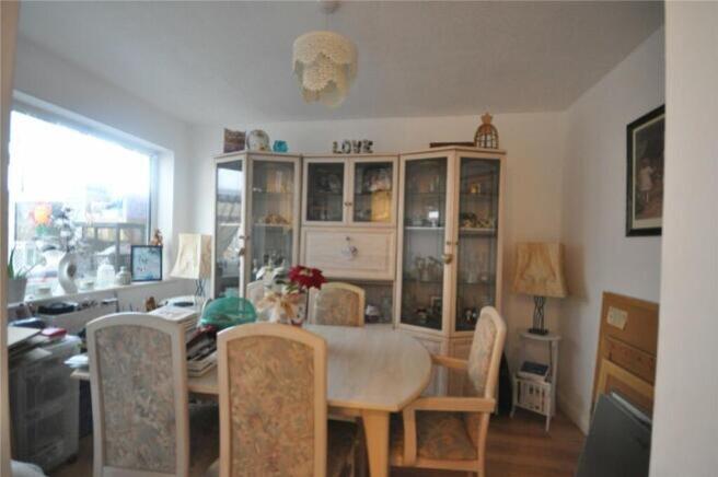 6283_SWI240218_IMG_02_0000_max_656x437