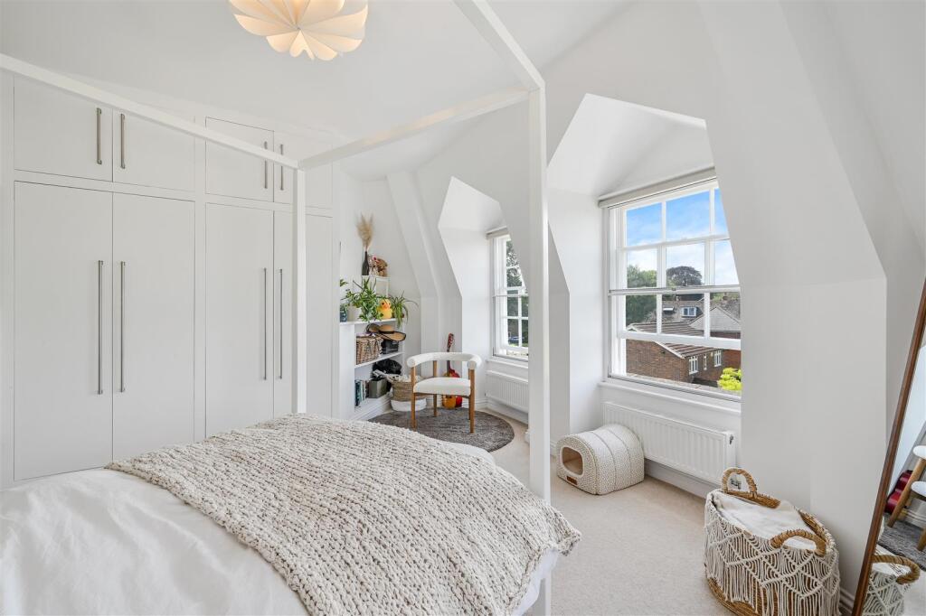 KINGS LODGE (11).jpg